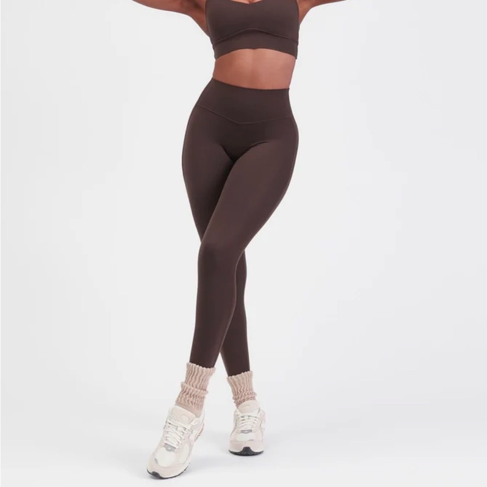 Never worn! Buff Bunny High Rise Leggings